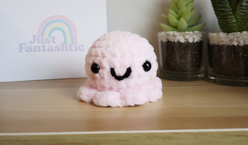 Octopus Plush - Super Soft Cute Crochet Amigurumi - Cuddly Toy Stuffed Animal