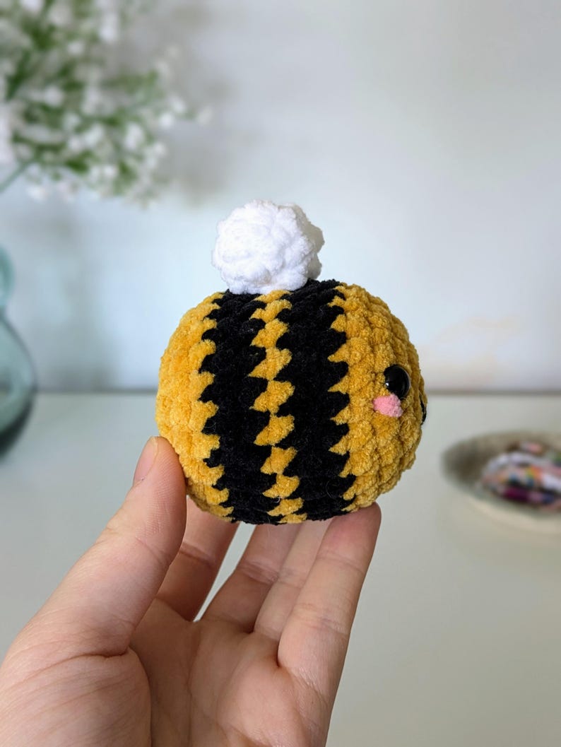 Gold Bee Plush - Super Soft Cute Crochet Amigurumi - Cuddly Toy Stuffed Animal