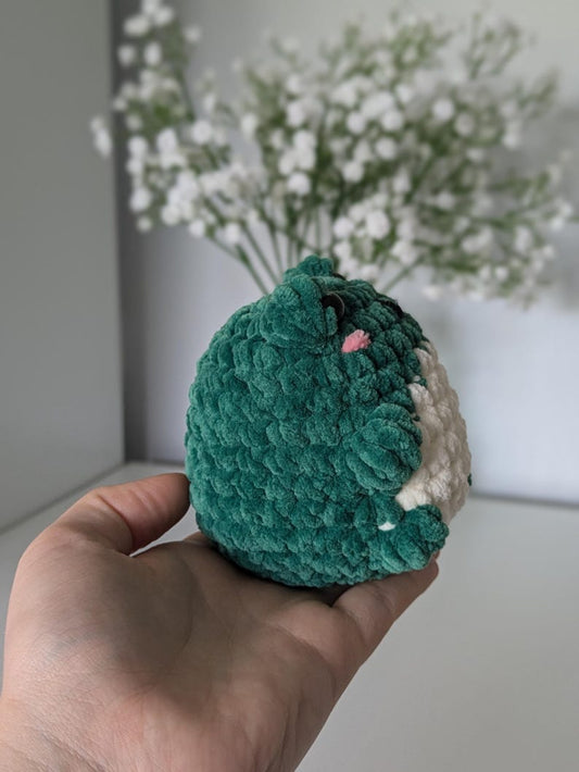Chubby Green Frog Plush - Super Soft Cute Crochet Amigurumi - Cuddly Toy Stuffed Animal
