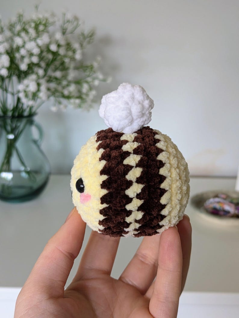 Pastel Bee Plush - Super Soft Cute Crochet Amigurumi - Cuddly Toy Stuffed Animal